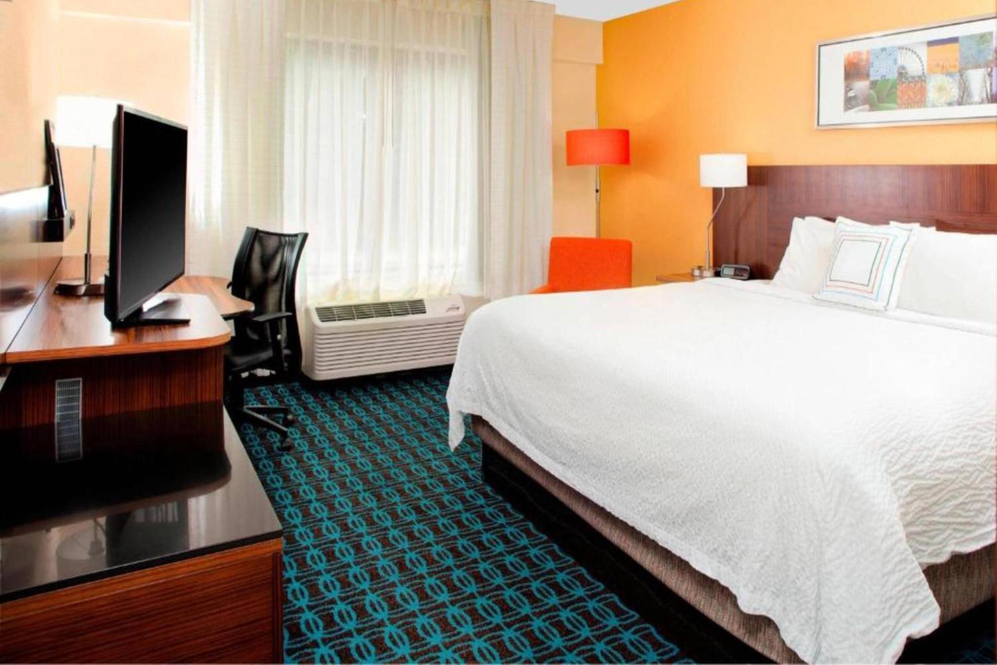 Rodeway Inn Macon Exteriör bild